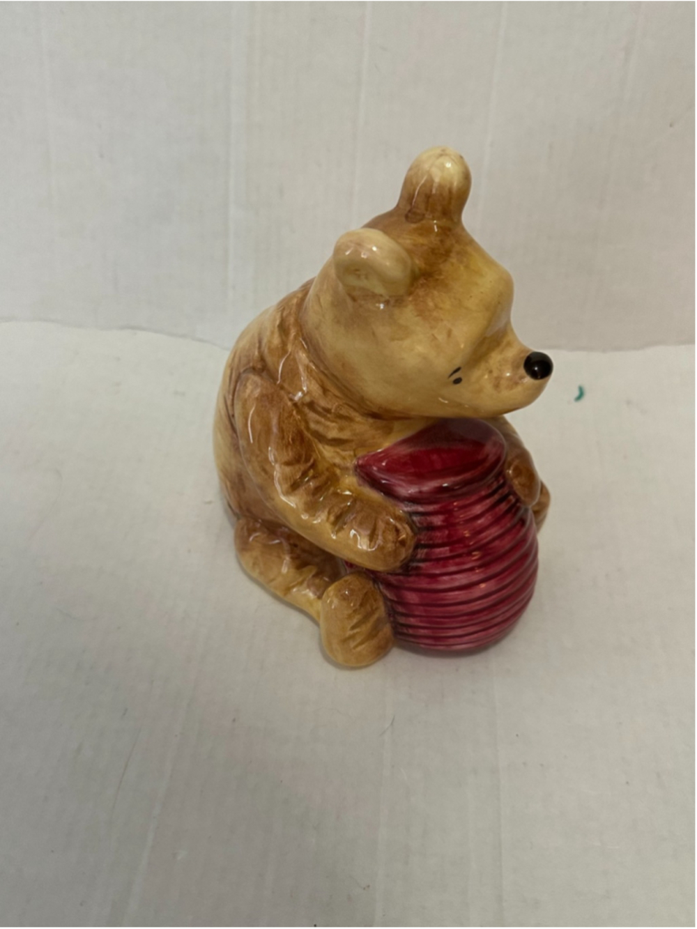 Vintage Disney Classic Winnie the Pooh ceramic coin bank, designed by Charpente. - Picture 3 of 4